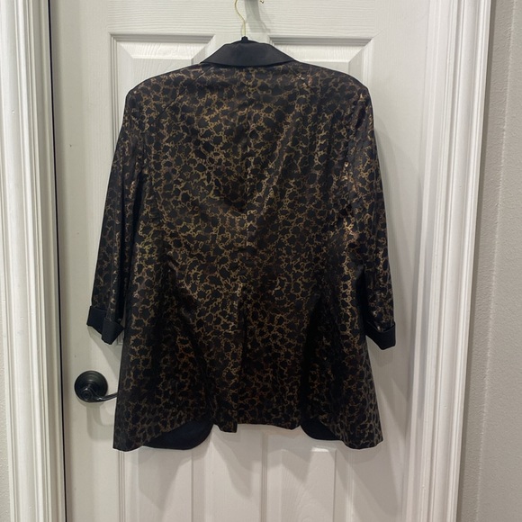 Animal Print Satin Formal Jacket - Picture 2 of 5